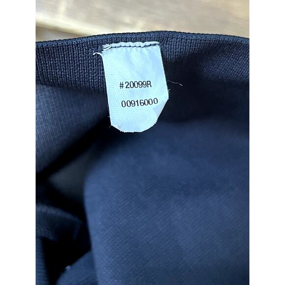 SPANX Look at Me Now Seamless Cropped Leggings in Black Camo Size L - Picture 4 of 5